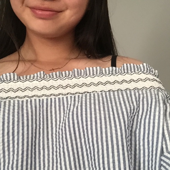 Blue Stripes Off-the-shoulder Top - Picture 2 of 2